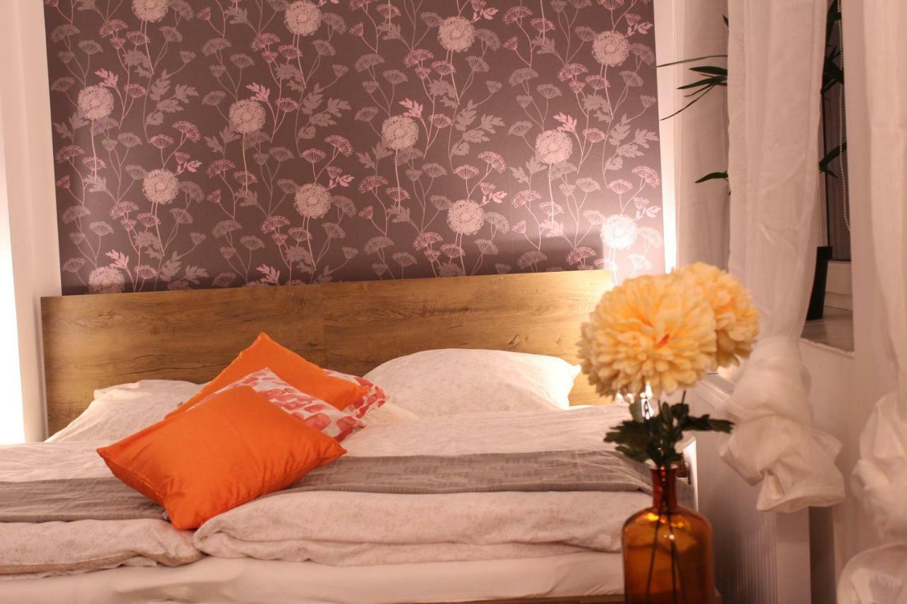 Apartmany Caffe & Grill Roudnice nad Labem Eksteriør bilde