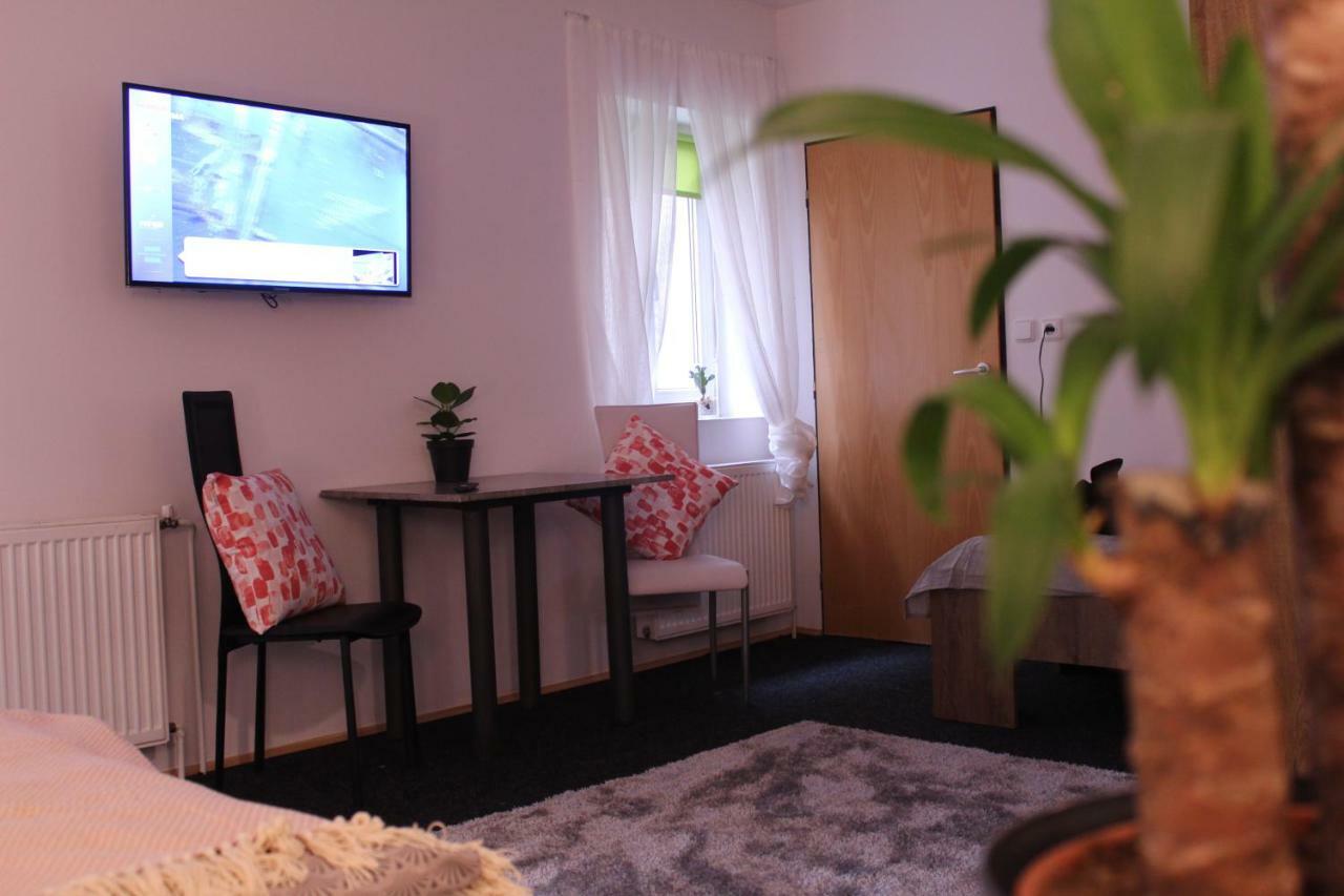 Apartmany Caffe & Grill Roudnice nad Labem Eksteriør bilde