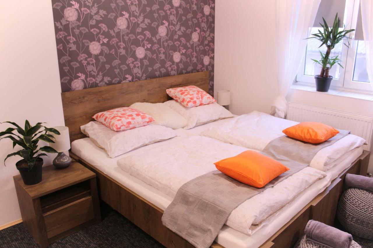 Apartmany Caffe & Grill Roudnice nad Labem Eksteriør bilde
