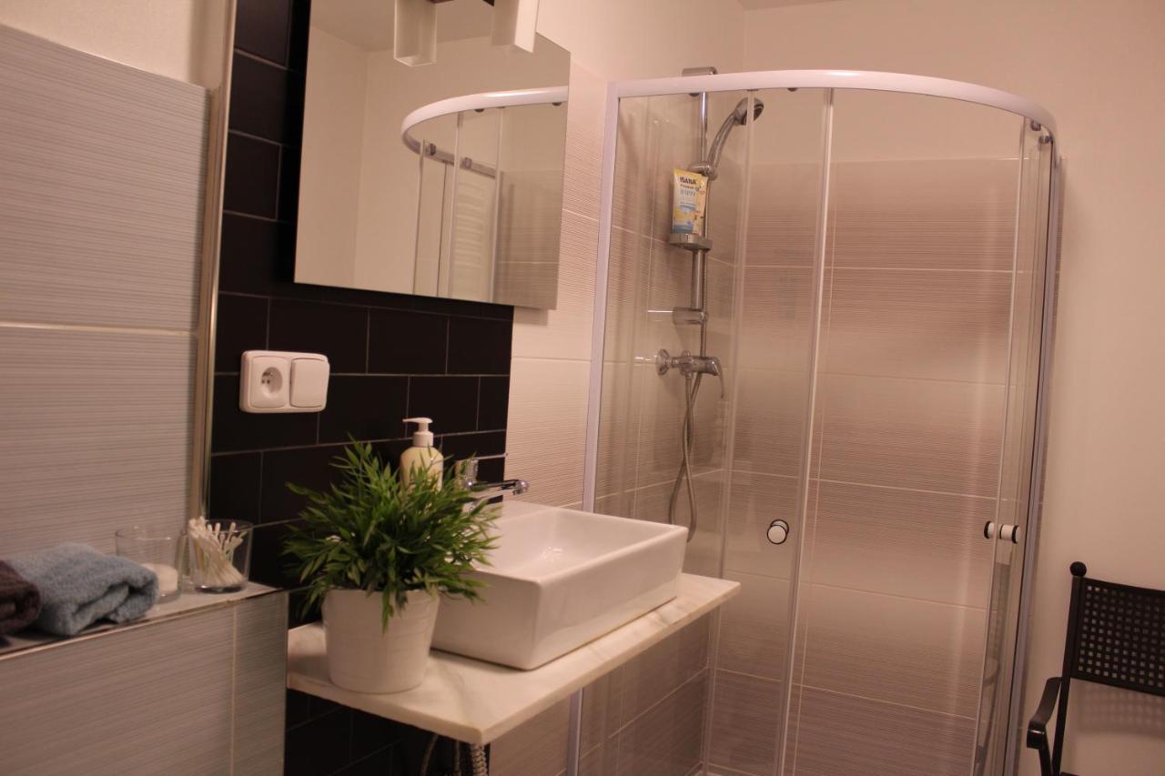 Apartmany Caffe & Grill Roudnice nad Labem Eksteriør bilde
