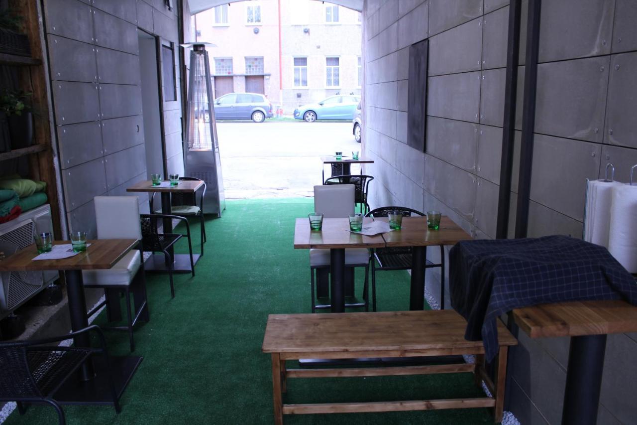 Apartmany Caffe & Grill Roudnice nad Labem Eksteriør bilde