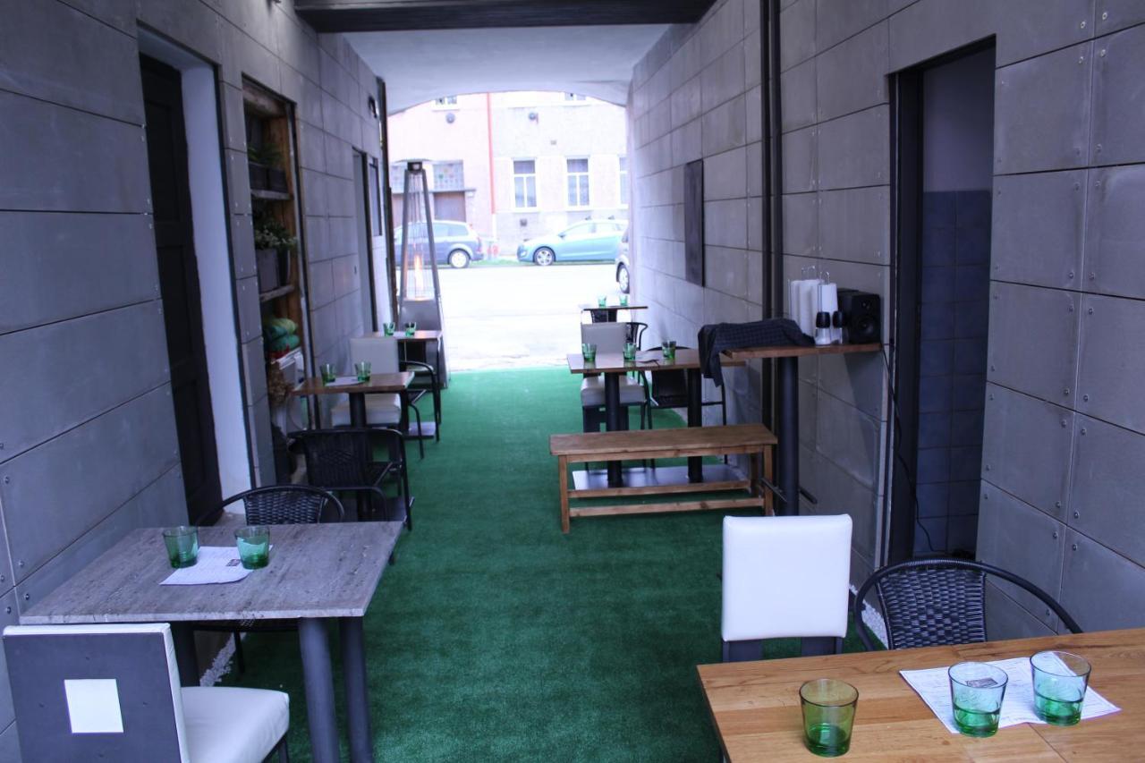 Apartmany Caffe & Grill Roudnice nad Labem Eksteriør bilde
